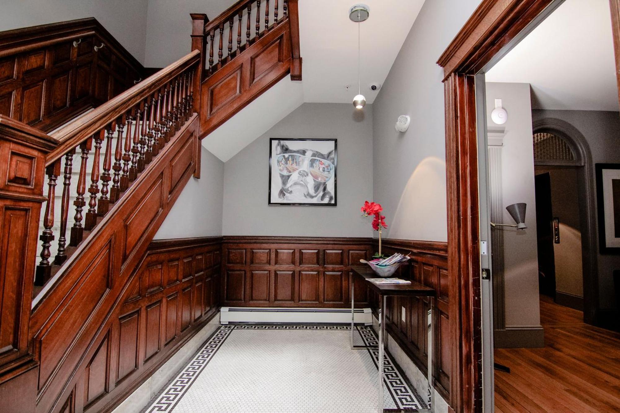A Stylish Stay W/ A Queen Bed, Heated Floors.. #34 Бруклин Екстериор снимка