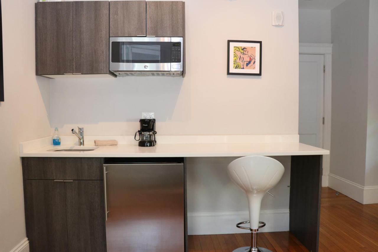 A Stylish Stay W/ A Queen Bed, Heated Floors.. #34 Бруклин Екстериор снимка
